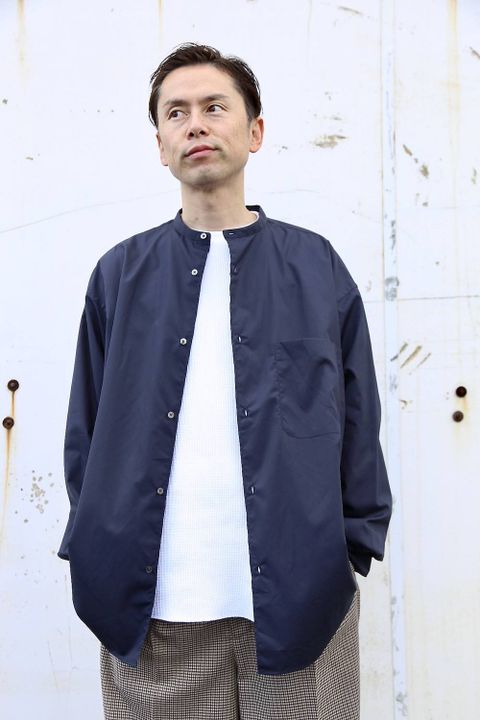 Graphpaper Broad L/S Oversized Band Collar Shirt"NAVY"スタイル.2020.1.28.