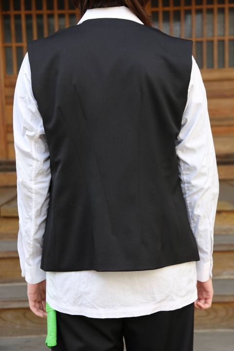 sulvam Gaba no sleeve JKT"BLACK"Style.2020.2.2.