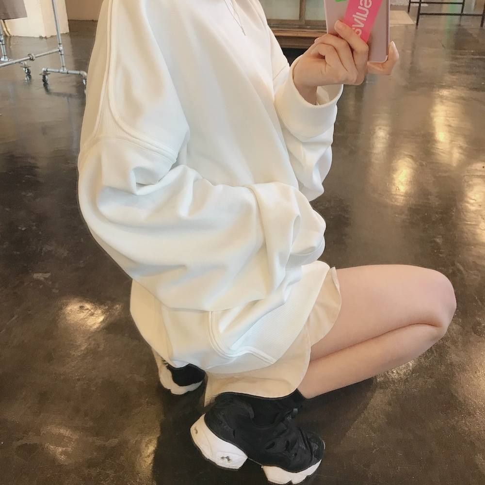 YOKE  新作OVERSIZED PIPING SWEAT"WHITE"style.2020.2.12