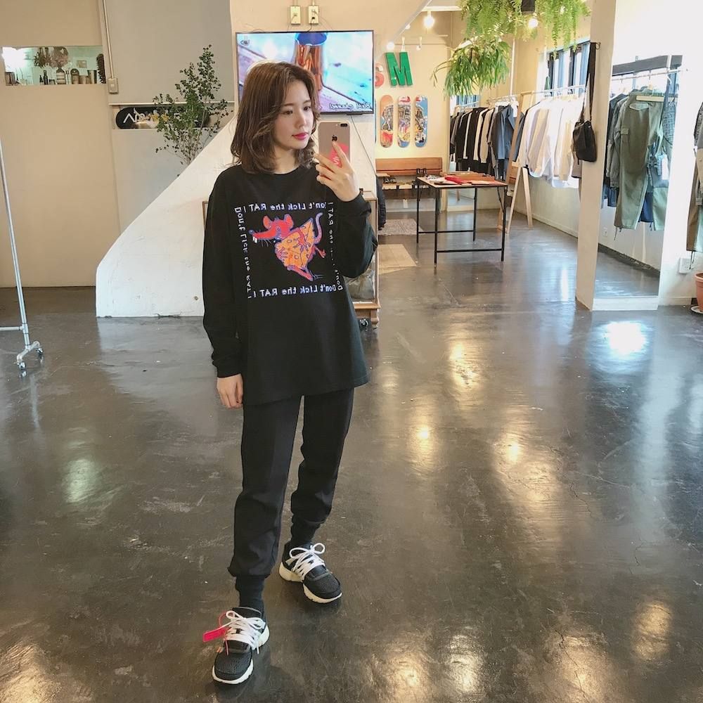 POGGY'S BOX SPRING SUMMER 2020 POGGYTHEMAN Don't Lick the Rat L/S T-SHIRTS"BLACK"style.2020.2.18