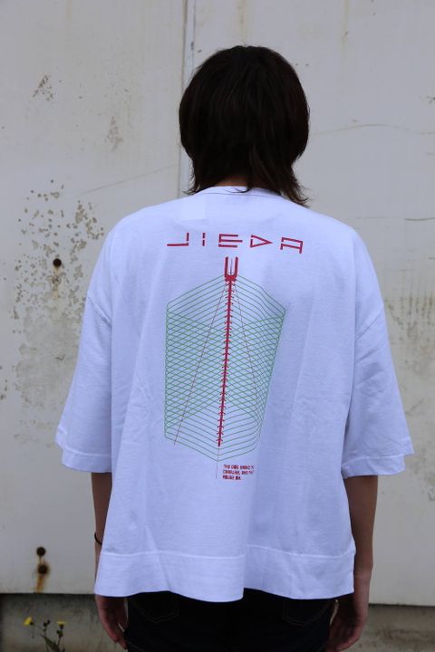 JieDa GEOMETRIC BIG PRINT T-SHIRT スタイル.2020.2.1