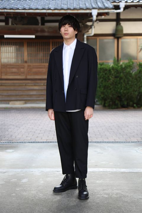 YOKE DOWNSIZING DOUBLE BREASTERD JACKET style.2020.2.22
