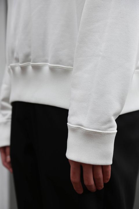 YOKE 2020ss 新作OVERSIZE PIPING SWEAT スタイル.2020.2.8.