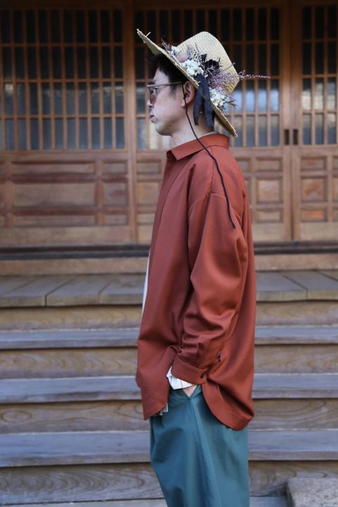 Dulcamara よそいきラウンドヘムシャツ"RED BROWN"スタイル.2020.3.8.