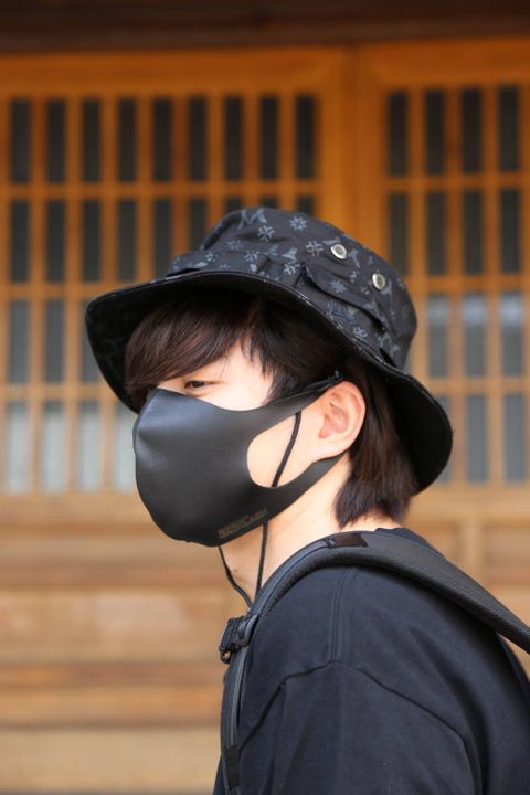 yohji yamamoto 長袖コットン Tシャツ Yohji Yamamoto SS20 シグネチャーロゴ ブラックレギュラーフィットスタイル.2020.4.15.