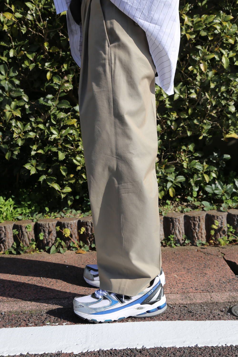 YOKE 1TUCK EASY TAPERED PANTS