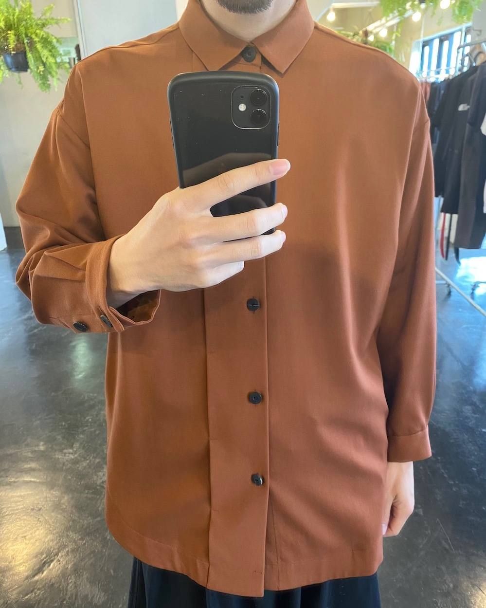 Dulcamara よそいきラウンドヘムシャツ"RED BROWN"Style.2020.4.19.