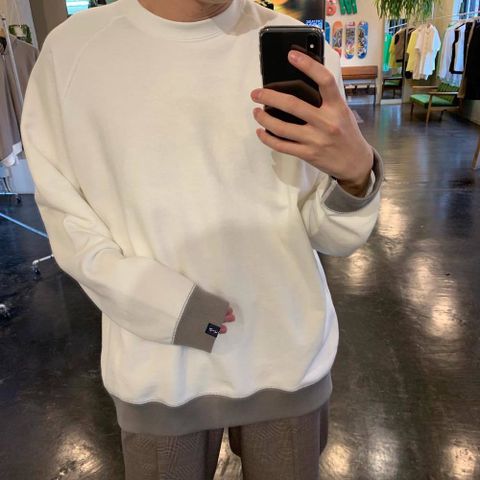 "LOOPWHEELER" for Graphpaper Raglan Sweat "WHITE" Style.2020.4.12