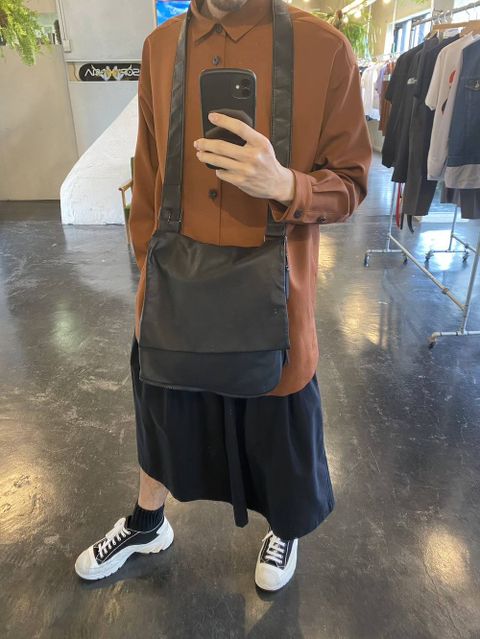 Dulcamara よそいきラウンドヘムシャツ"RED BROWN"Style.2020.4.19.