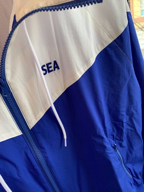 WIND AND SEA HOODED ZIP-UP JACKET(TR)"BLUE"スタイル