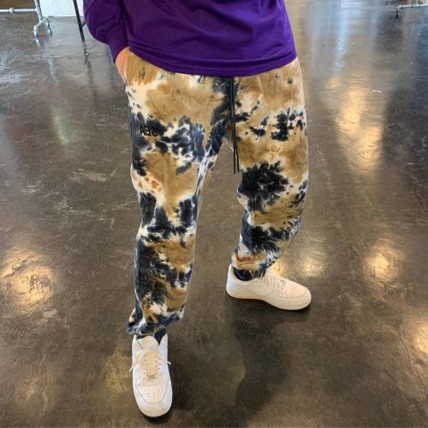 WIND AND SEA TIE-DYE SWEAT PANTS style.2020.4.3.