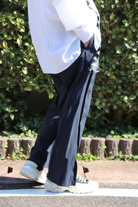YOKE WIDE&STRAIGHT PANTS"NAVY"Style.2020.4.5.