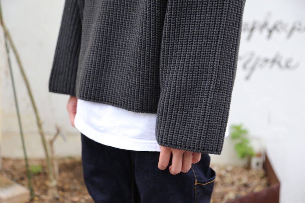 sulvam Slit over knit"CHARCOAL"Style.2020.6.27.
