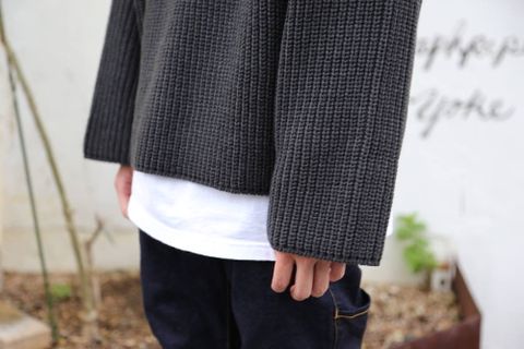 sulvam Slit over knit"CHARCOAL"Style.2020.6.27.