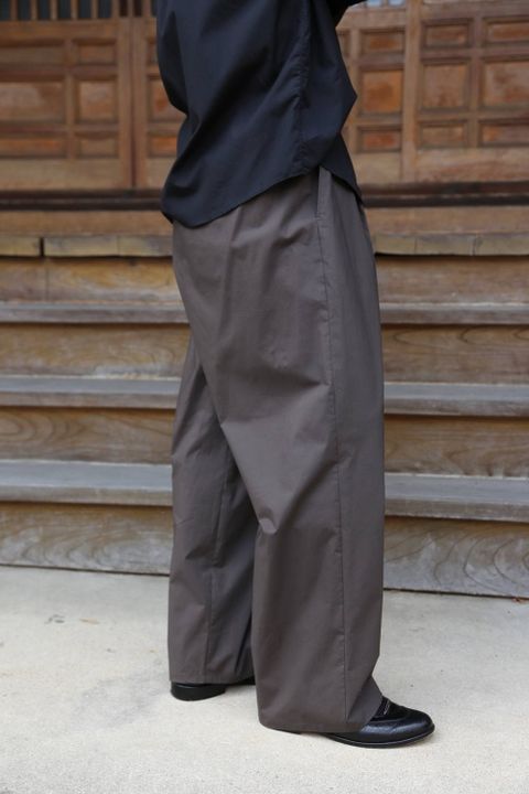 Graphpaper Stretch Typewriter Wide Chef pants"GRAY" Style.2020.6.21.