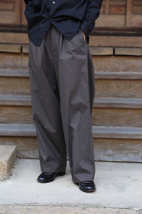 Graphpaper Stretch Typewriter Wide Chef pants"GRAY" Style.2020.6.21.