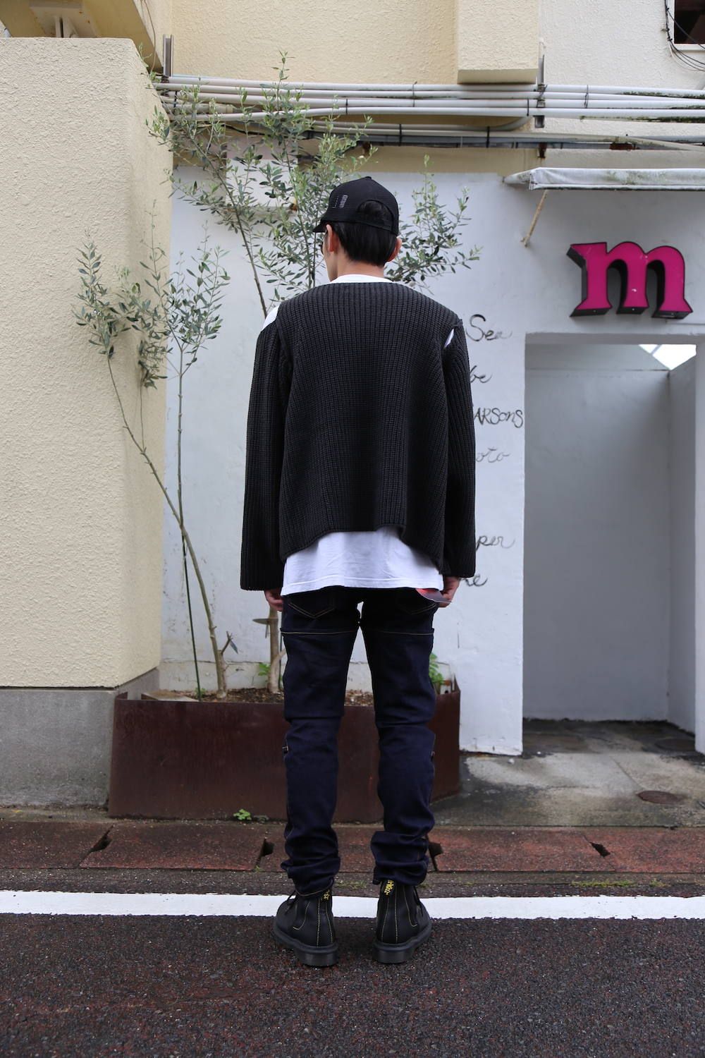 sulvam Slit over knit"CHARCOAL"Style.2020.6.27.