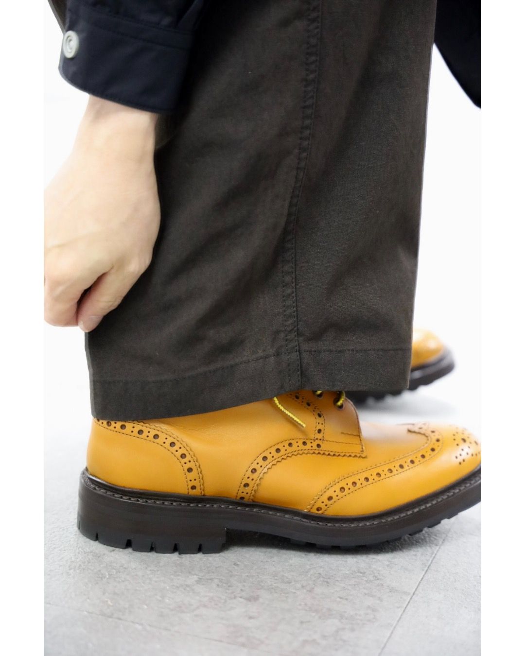 コムデギャルソンオム26SS ナイロンオックス製品染ワークパンツ(HQ-P003-051)BROWN