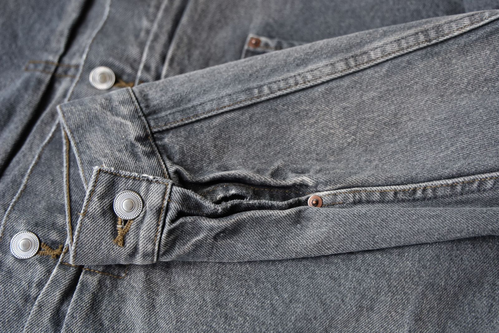 アプレッセ 2025 STYLE2  デニムジャケット Vintage Gray Denim Jacket(25AAP-01-41)GRAY☆7月26日(土)発売！