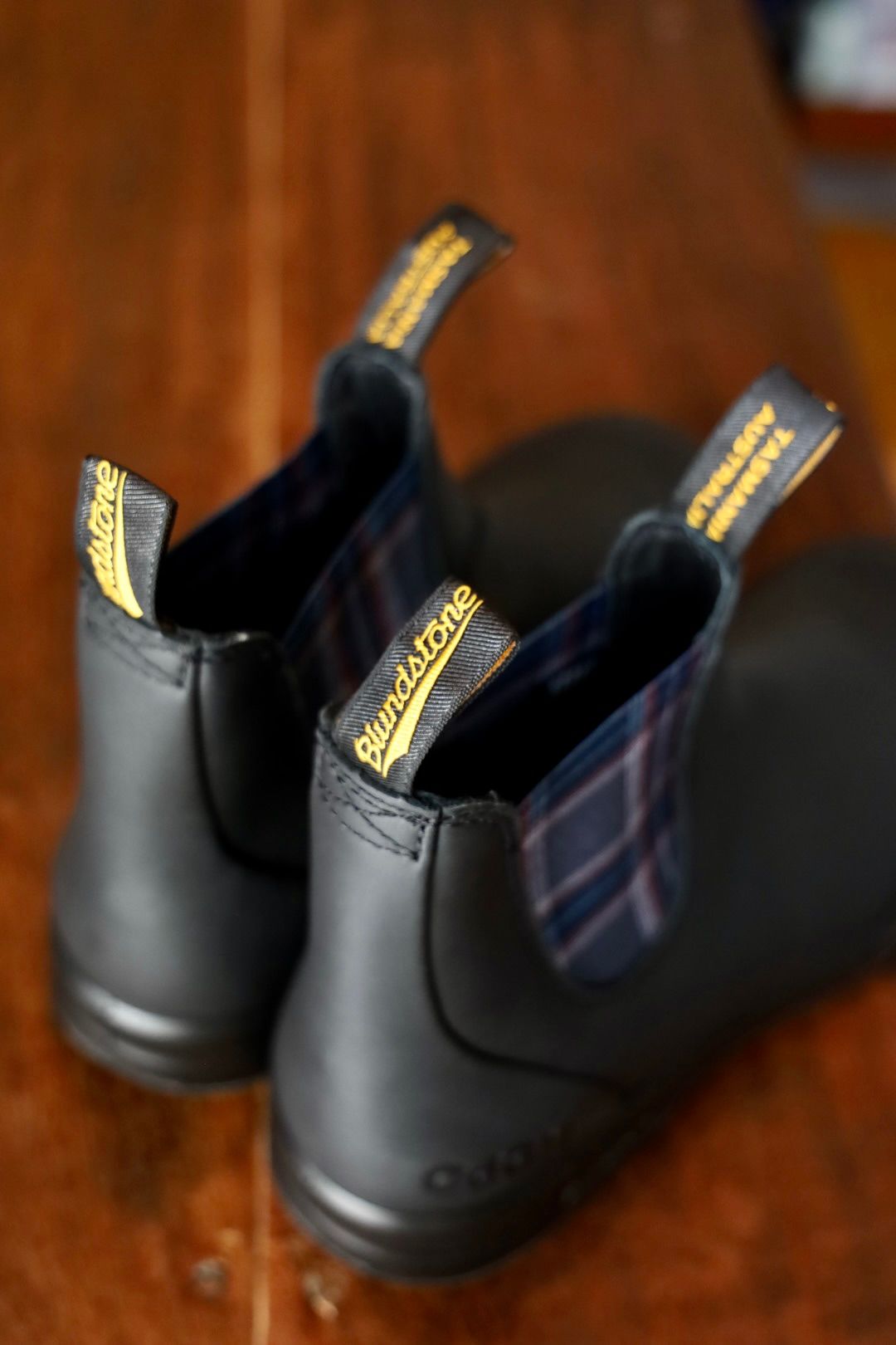 コムデギャルソンオム25FW BLUNDSTONEサイドゴアブーツ(HP-K103-001)BLACK☆新作発売！