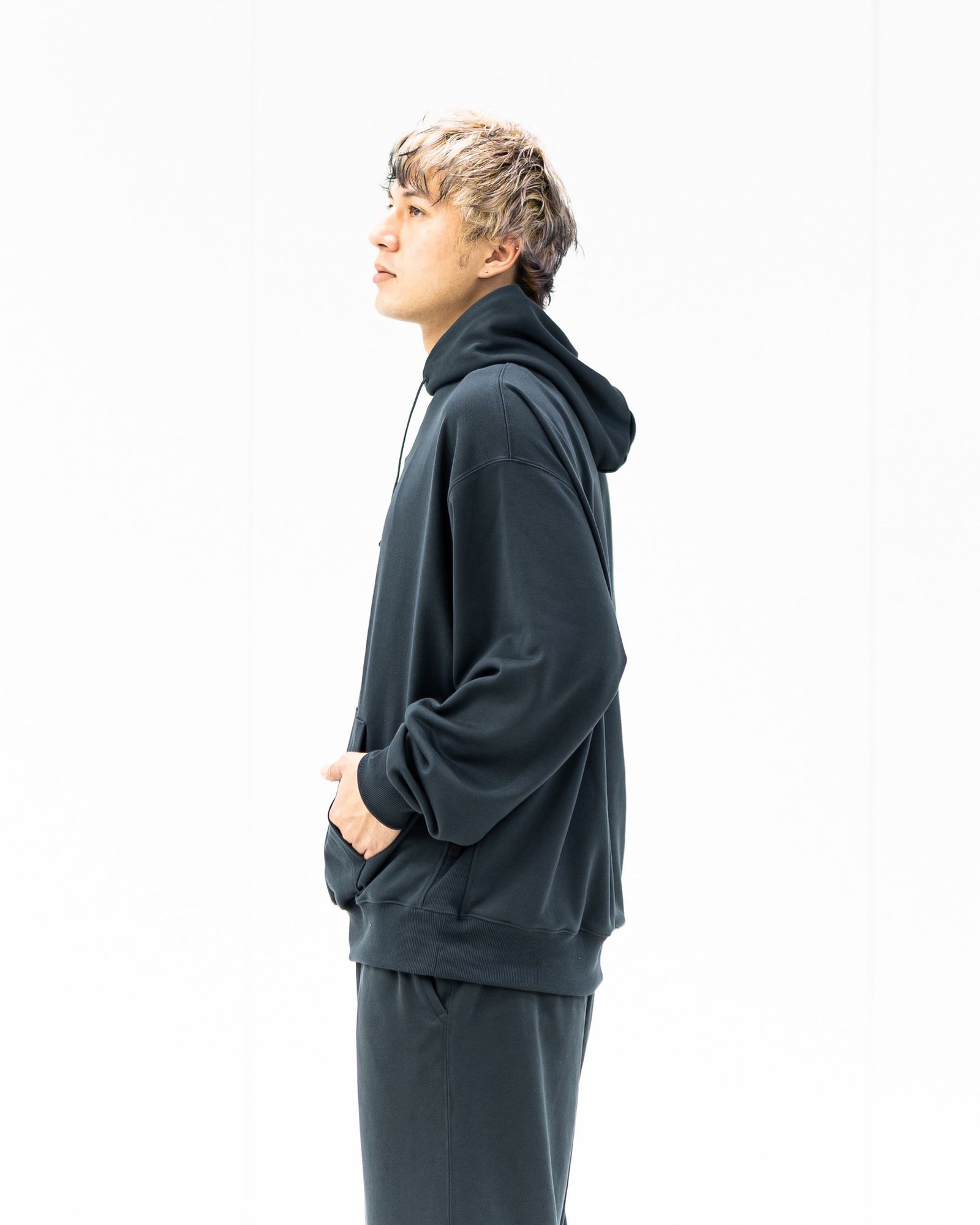 DAIWA PIER39 TECH SWEAT HOODIE(INK BLACK)1月24日(土)新作発売！