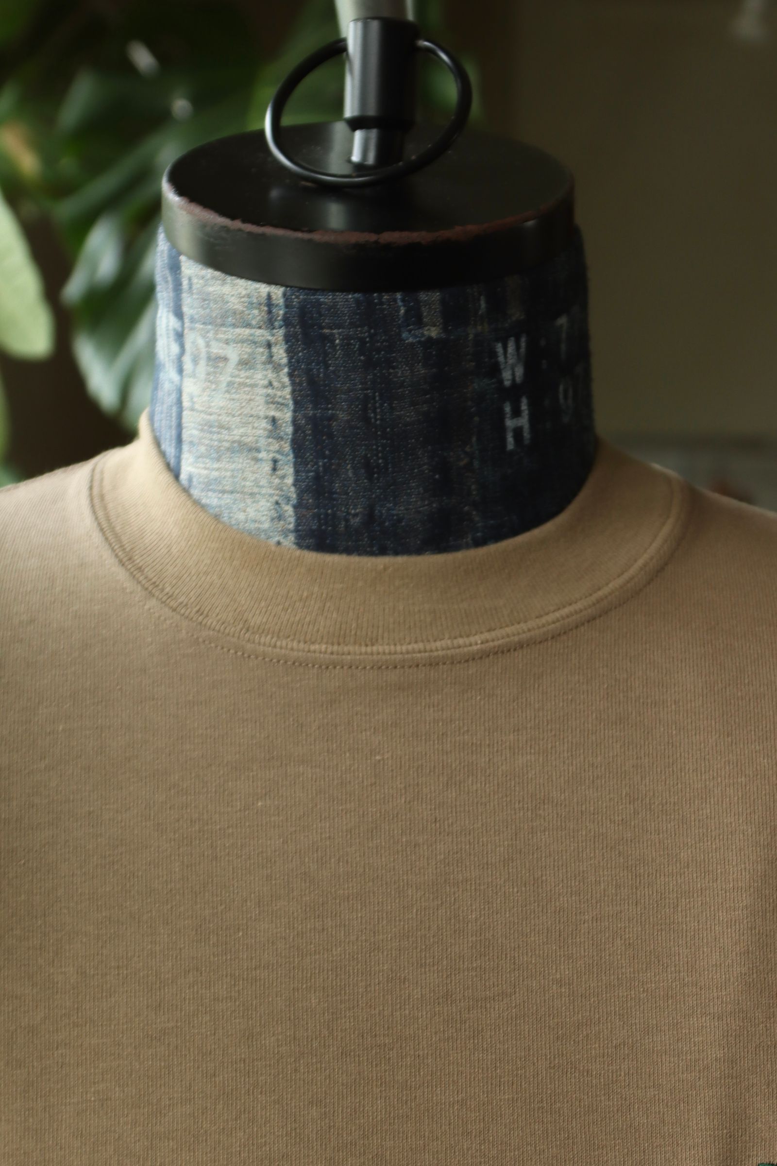 フレッシュサービス VIBTEX for FreshService L/S CREW NECK TEE (BEIGE)