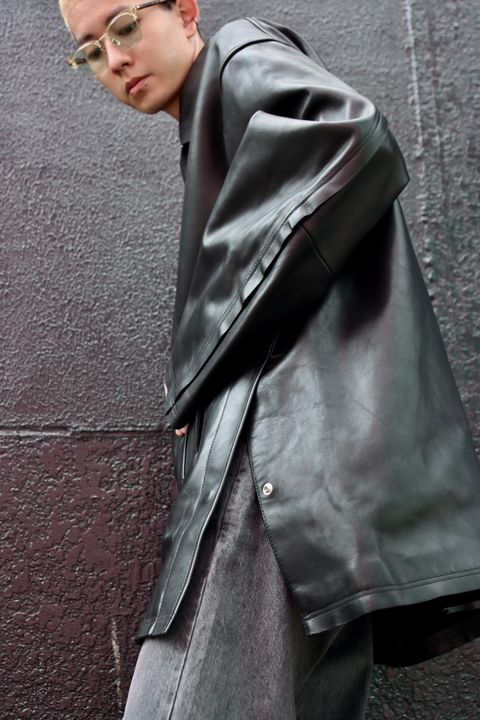 YOKE ヨーク 23AW CUT-OFF LEATHER CAR COATスタイル