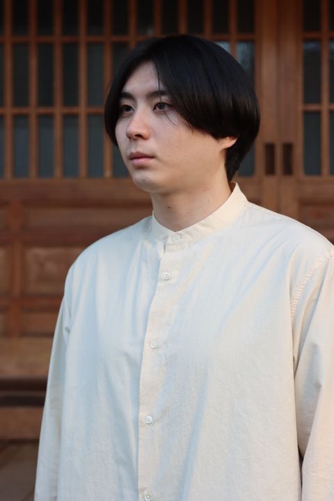 Ets.MATERIAUX  Band collar shirt(OFF WHITE)style.