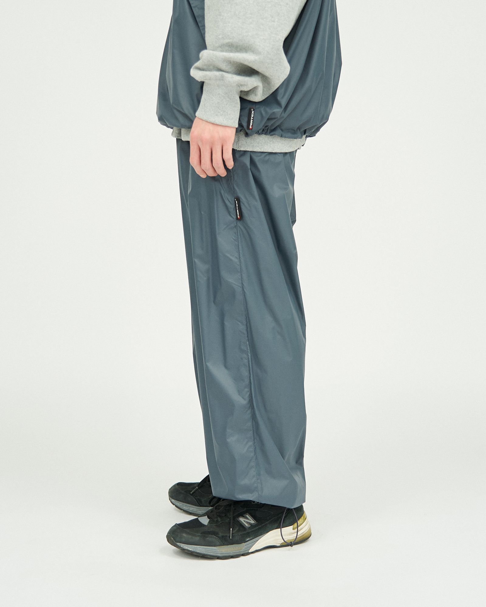 FreshService - フレッシュサービス PERTEX® REISSUE EASY RAIN FreshService - フレッシュサービス PERTEX® REISSUE EASY RAIN