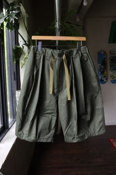 イズネス23SS バルーンイージーショートパンツ BALLOON EZ SHORT PANTS(1003SPA02-1)KHAKI