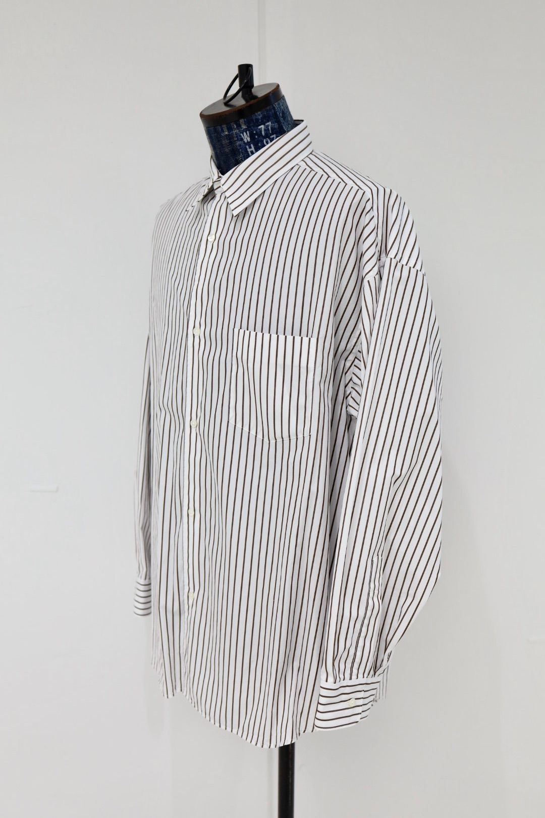 グラフペーパー 25AW SIDOGRAS Stripe  L/S Oversized Regular Collar Shirt(GM254-50025STB])BROWN STRIPE☆10月25日(土)発売！