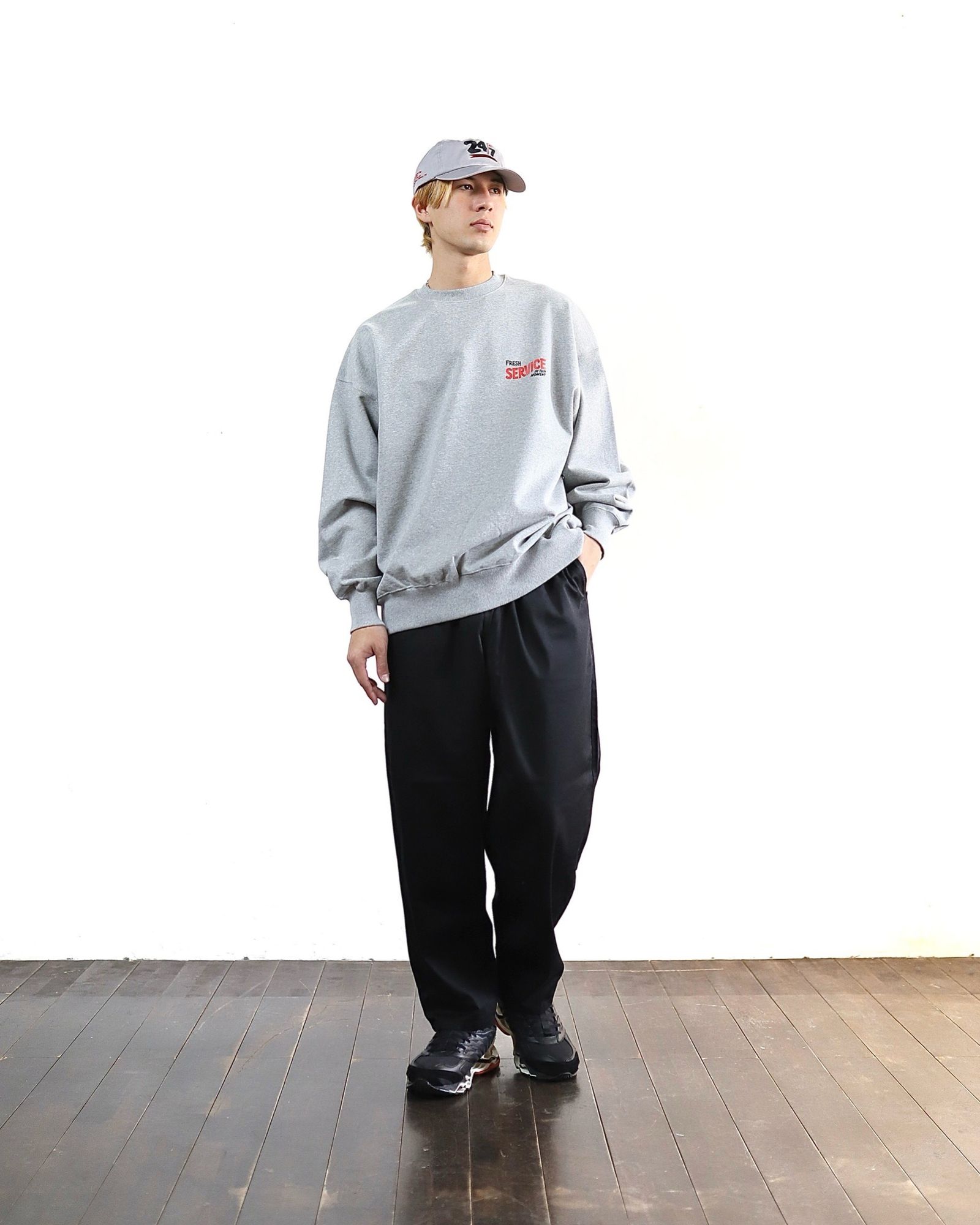 FreshService 24SS CORPORATE PRINTED CREW NECK SWEAT"All Day All Night" style 2024.3.8