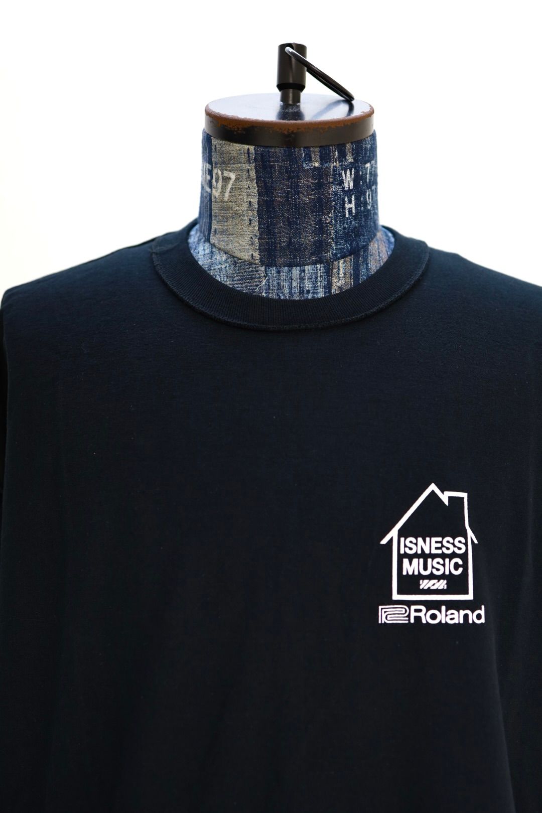 イズネスミュージック 26SS TR-808 LONG SLEEVE T-SHIRTS(ISNESS MUSIC×ROLAND)(IMP7_07_TR-808L/ST01)BLACK☆新作発売！