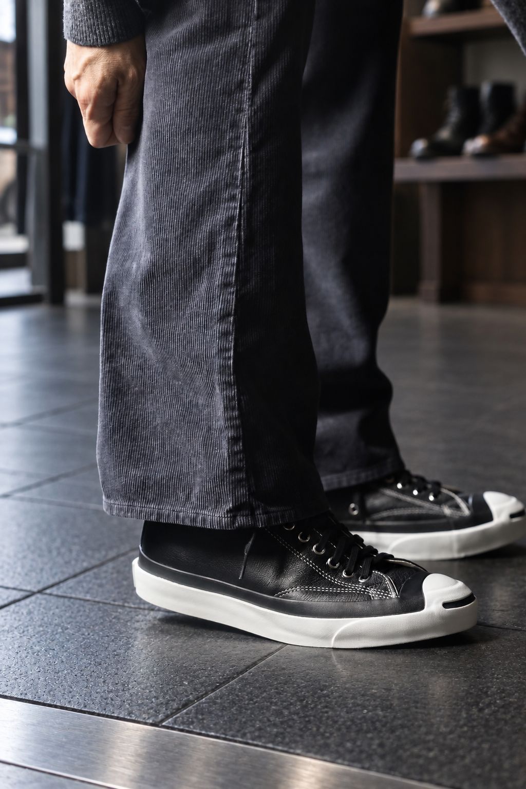 セントマイケル 26AW CORDUROY FLARE PANTS (SM-MK1-0000-069) BLACK