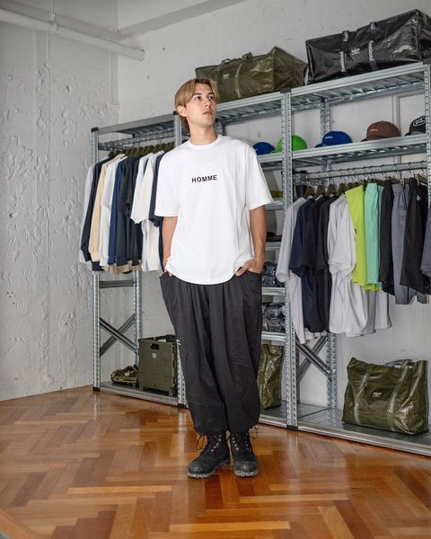 COMME des GARCONS HOMME ロゴプリントTシャツ(WHITE) スタイル 8月3日(土)発売！