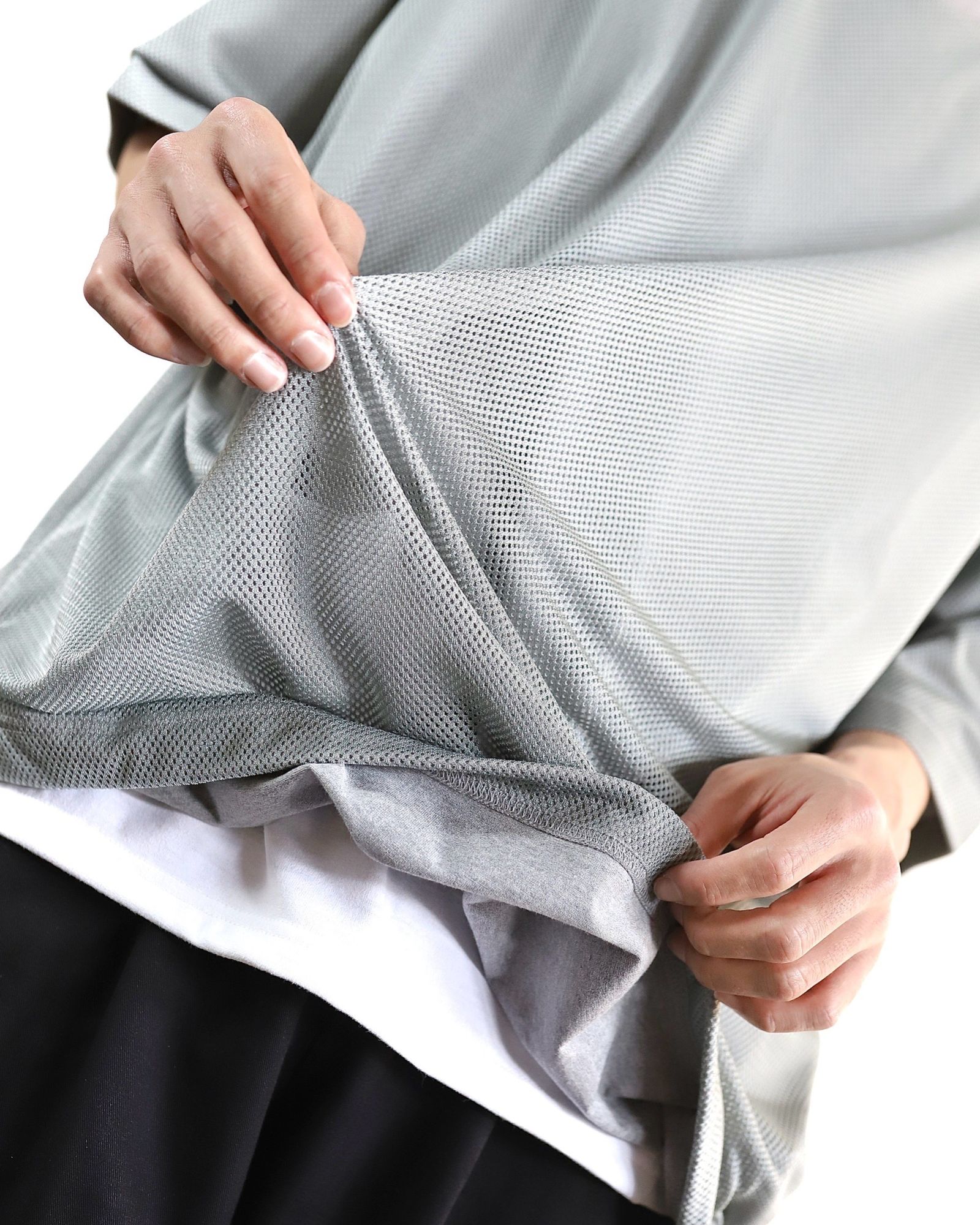 イズネス 24SS BALLOON DOUBLE LAYERED MESH SHORT SLEEVE T-SHIRT style 2024.4.13