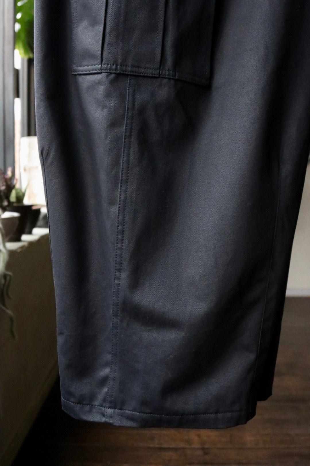 イズネス23SS バルーンカーゴパンツ BALLOON CARGO EZ PANTS(1004AWPT04)NAVY