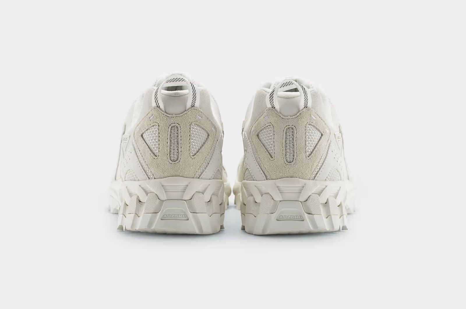 COMME des GARCONS HOMME×New Balance 610☆3月22日(金)発売 COMME des GARCONS HOMME×New Balance 610☆3月22日(金)発売