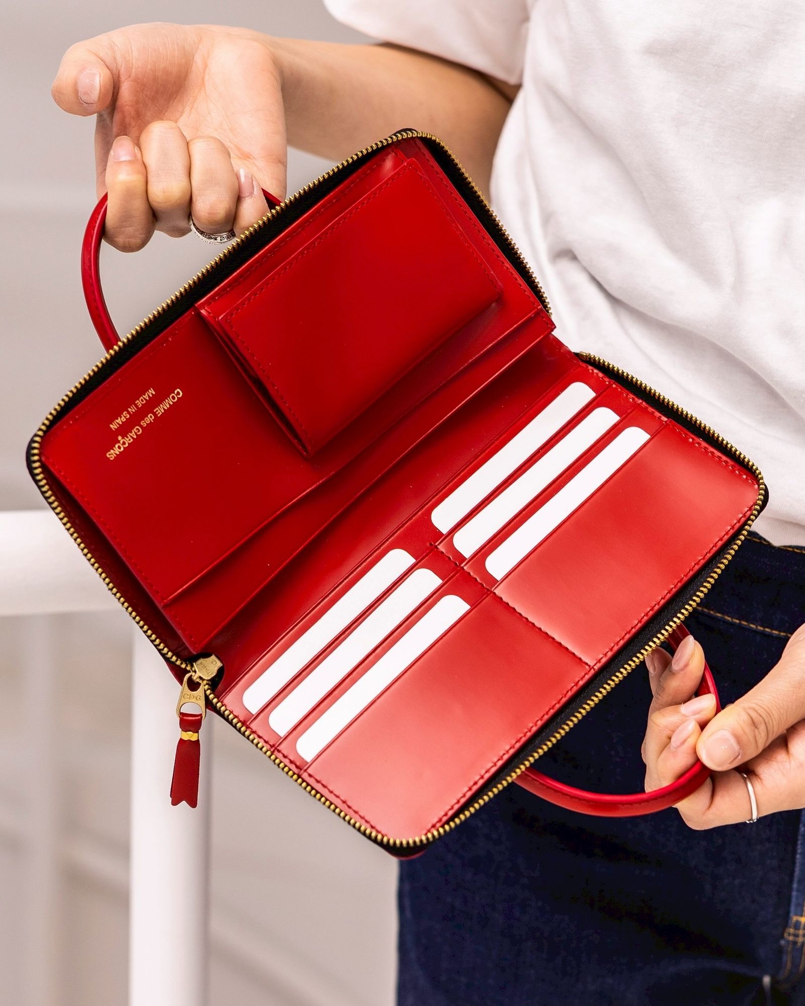 コムデギャルソン 財布 HANDELS BIFOLD ZIP LONG WALLET (8Z-U110-051)RED