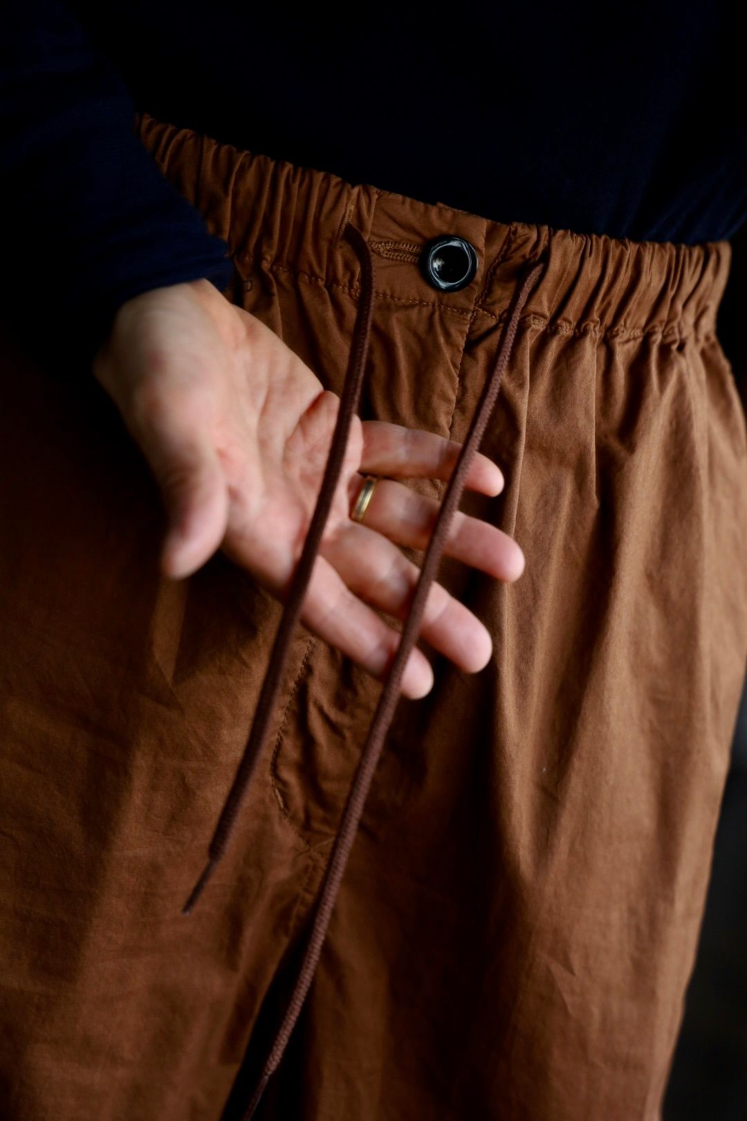 Graphpaper Garment Dyed Typewriter Fatigue Shirtスタイル