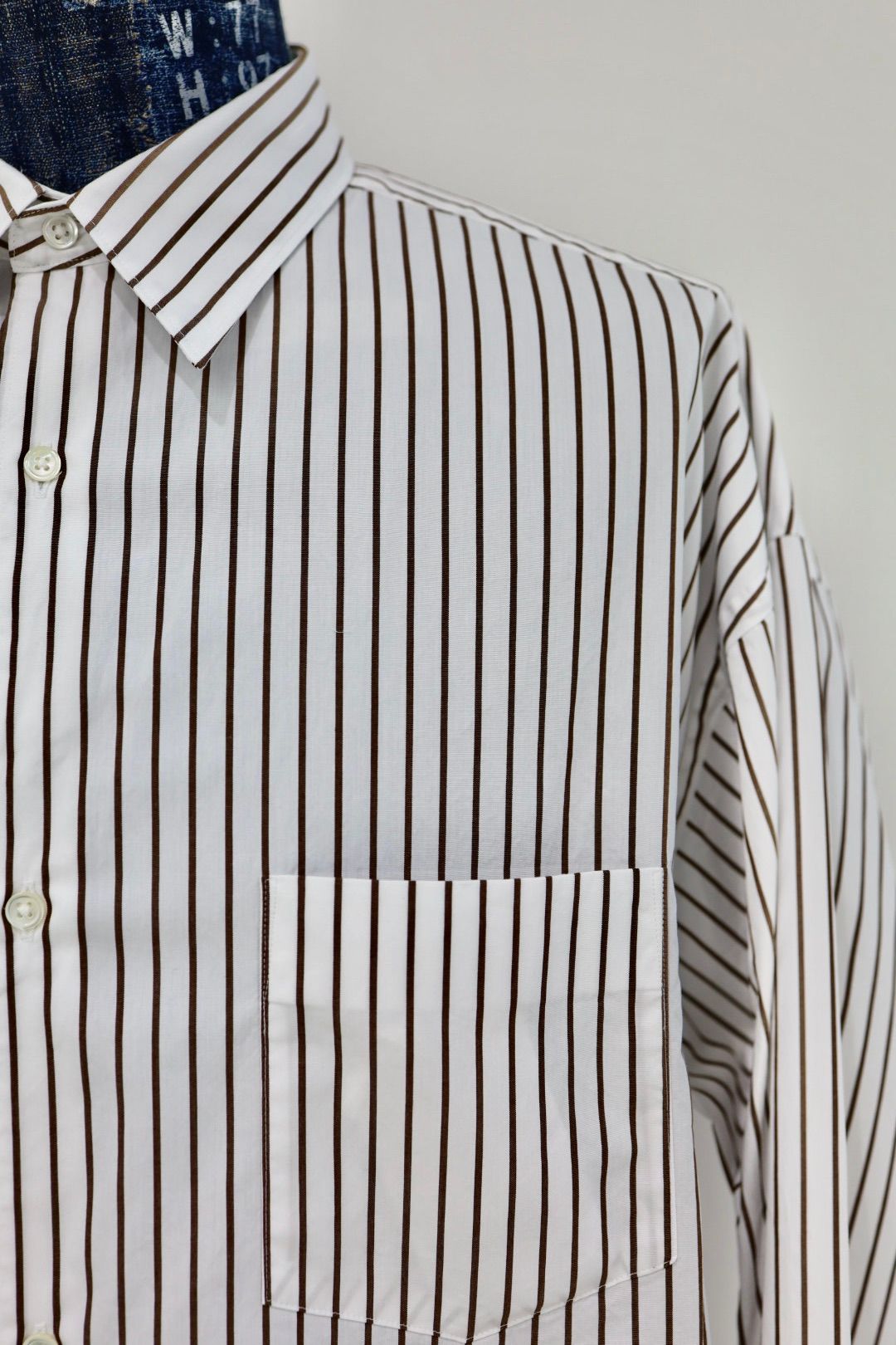 グラフペーパー 25AW SIDOGRAS Stripe  L/S Oversized Regular Collar Shirt(GM254-50025STB])BROWN STRIPE☆10月25日(土)発売！
