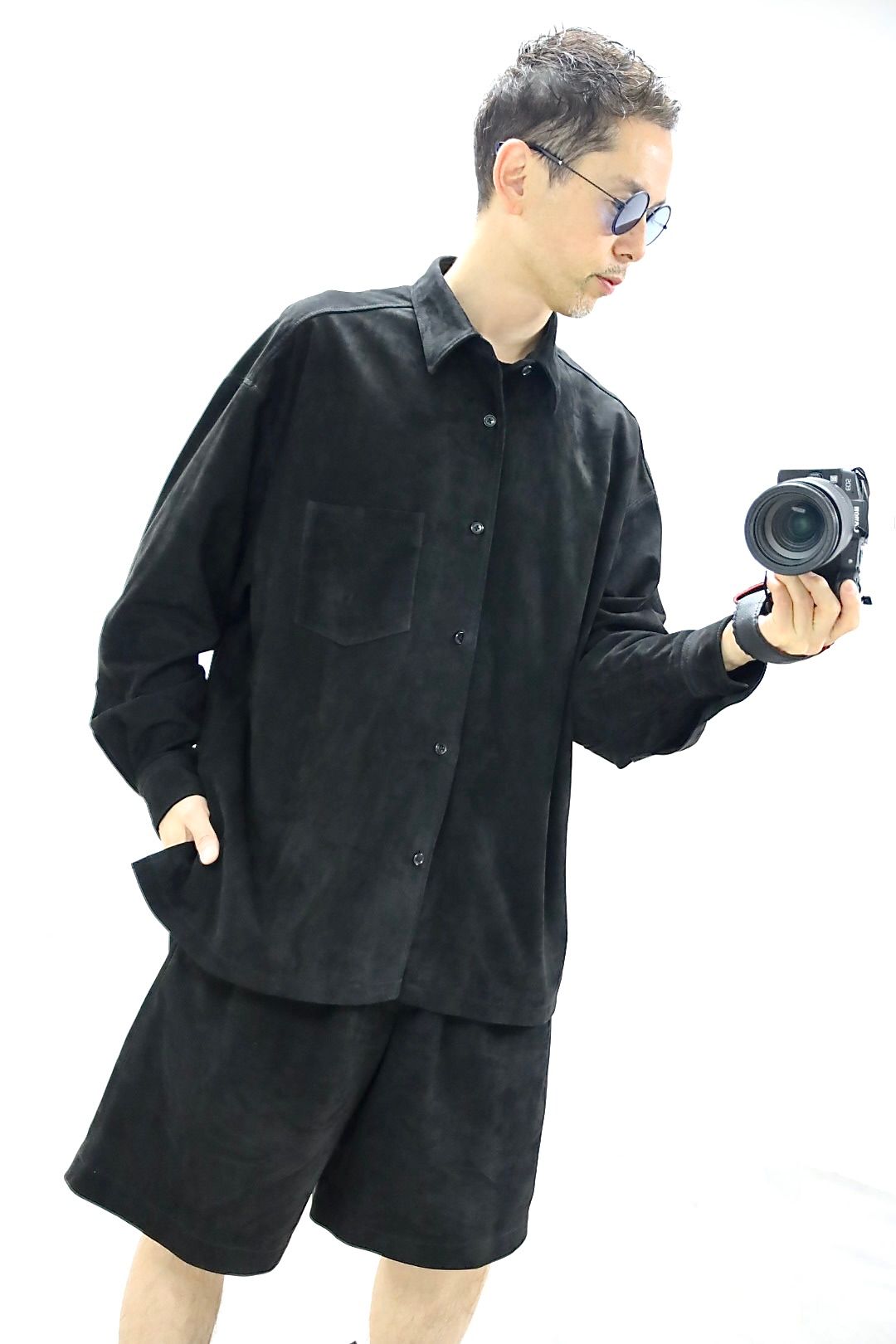 グラフペーパー26SS Cow Nubuck Leather Wide Shorts(GM261-40408)BLACK☆2月28日(土)発売！