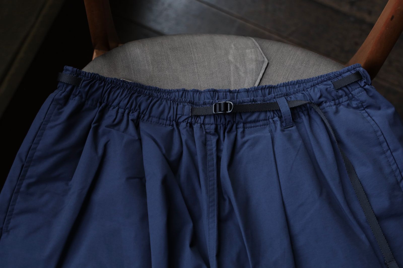 イズネス25SS EZ SHORTS(25SS_27_1007SSPT03)NAVY