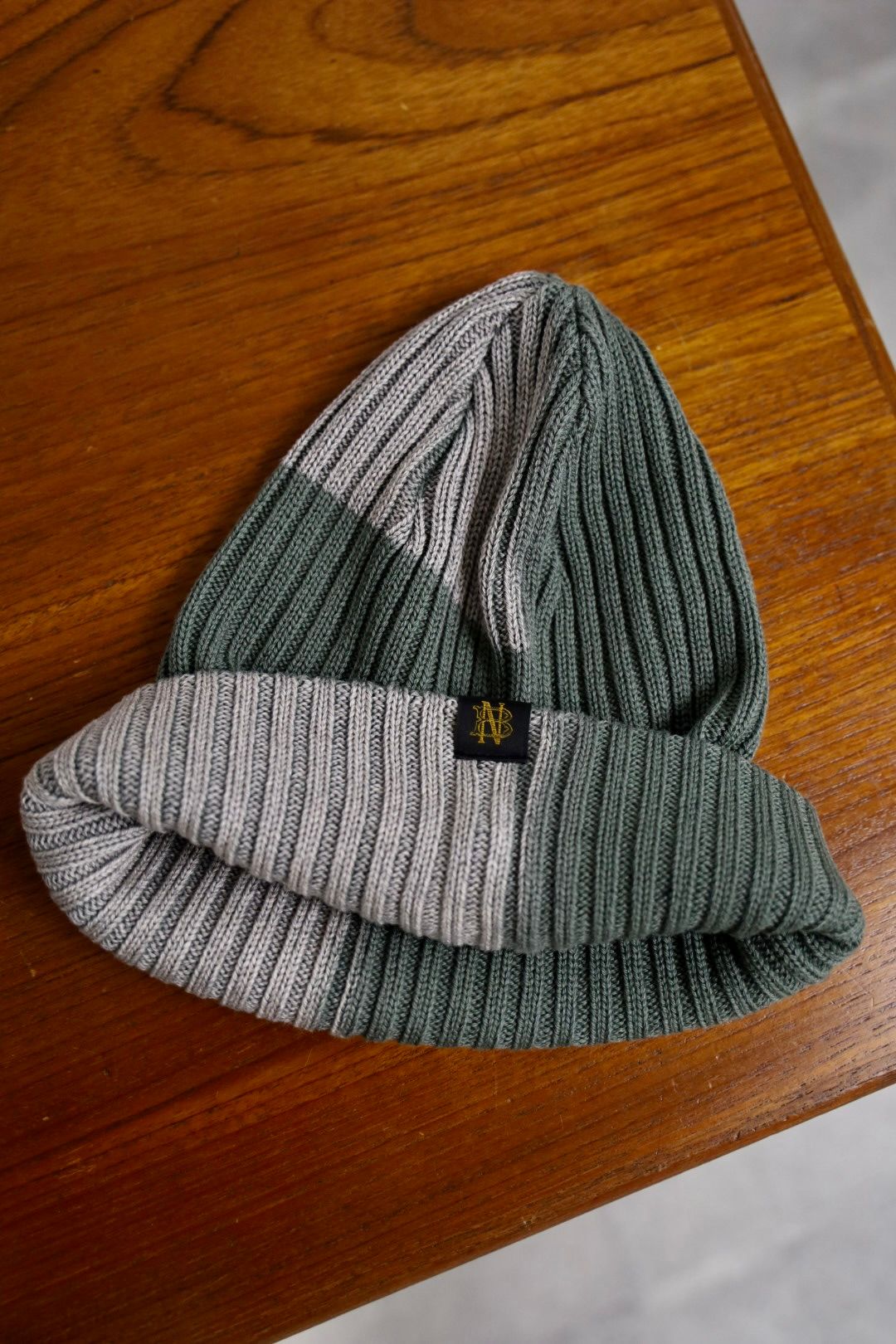 コムデギャルソンオム26FW BATONERブリーチ加工ニットキャップ (HR-N005-051-3)KHAKI☆8月7日(金)発売！