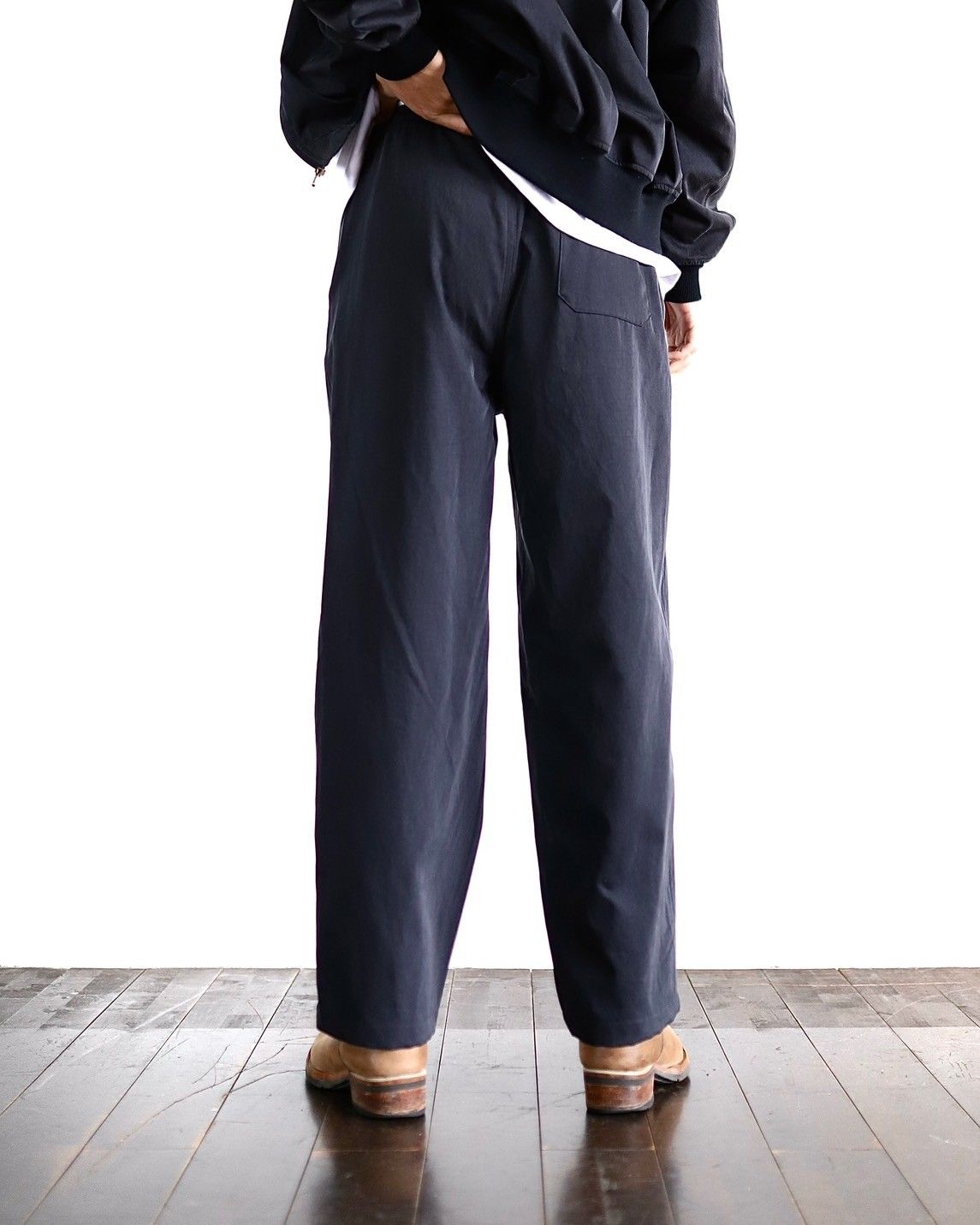アプレッセ24SS Silk Padding Jacket スタイル 2024.1.20 | 4152 アプレッセ24SS Silk Padding Jacket スタイル 2024.1.20 | 4152