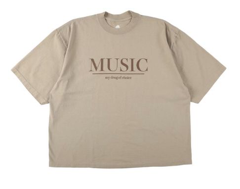 イズネスミュージック 25SS MUSIC MY DRAG T-SHIRT(IMP5_03_MUSIC MDDT01)OATMEAL