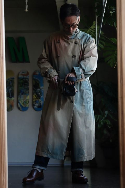 YOKE 23SS SPRAY PRINTED TRENCH COATスタイル