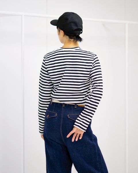 PLAY COMME des GARCONS V-NECK CARDIGAN DOUBLE BURGENDY EMBLEM style.2025.11.12