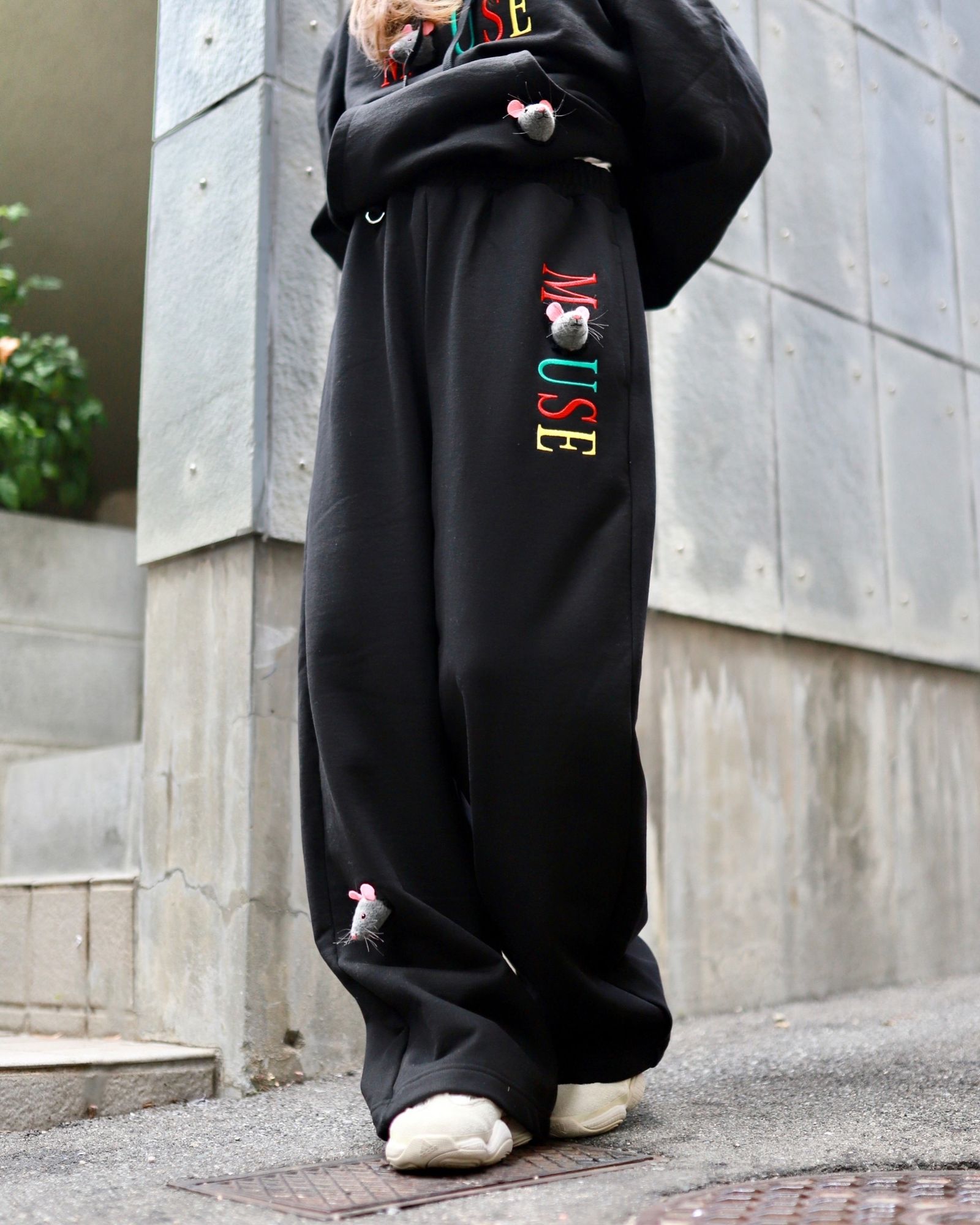 doublet - ダブレット 23AW EMBROIDERY SWEATPANTS WITH MICE