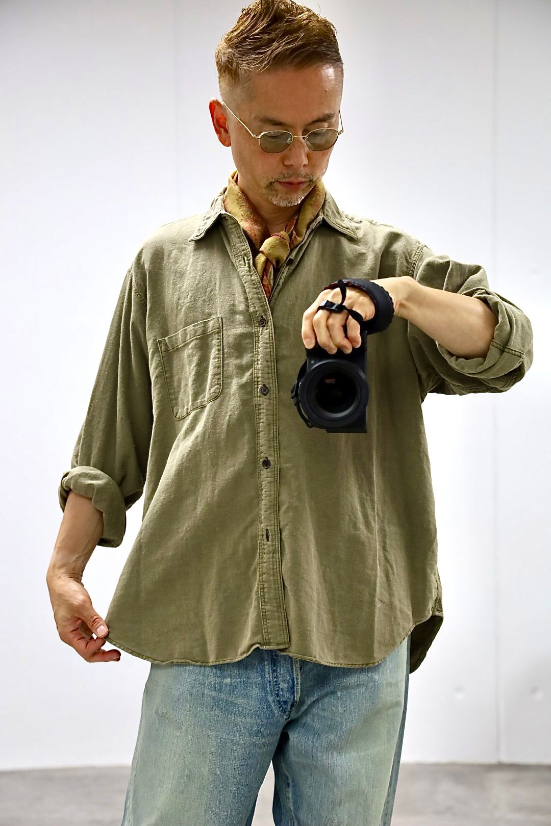 A.PRESSE 2026 STYLE2 Vintage Cotton Moleskin Shirts"KHAKI"スタイル